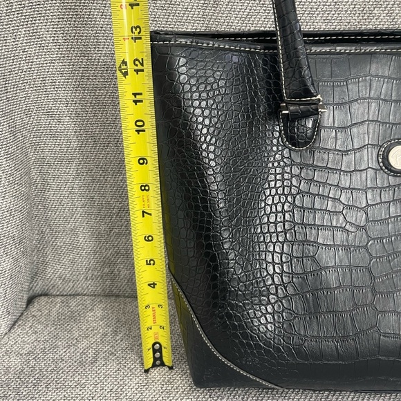 Bob Mackie Black Large Crocodile Embossed Design Shoulder Bag - Picture 6 of 16